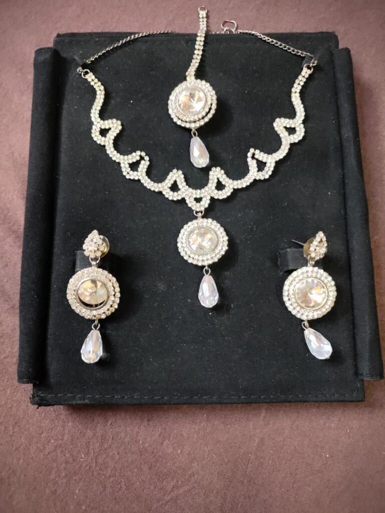 Silver Diamond Set